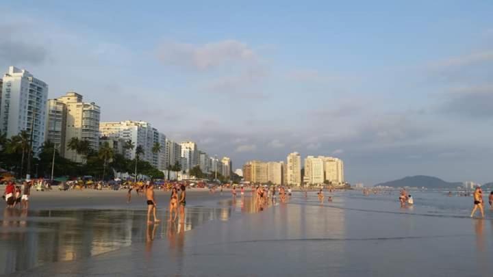 Apartamento Estudio Na Pitangueiras Guaruja Exterior photo